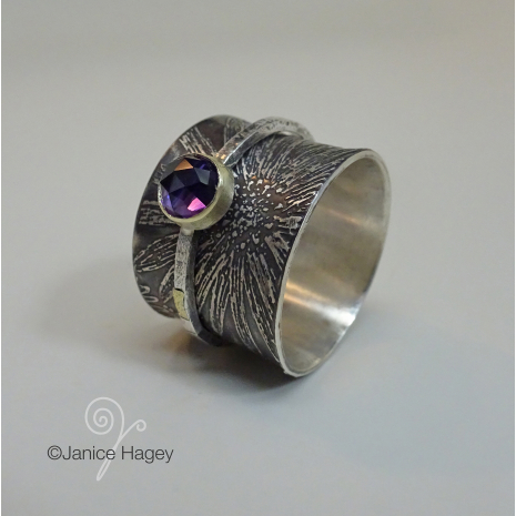 Asters and Amethysts Spinner Ring with 6 mm Rose Cut Amethyst
