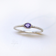 Oval Amethyst Ring