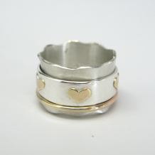 Hearts Spinner Ring